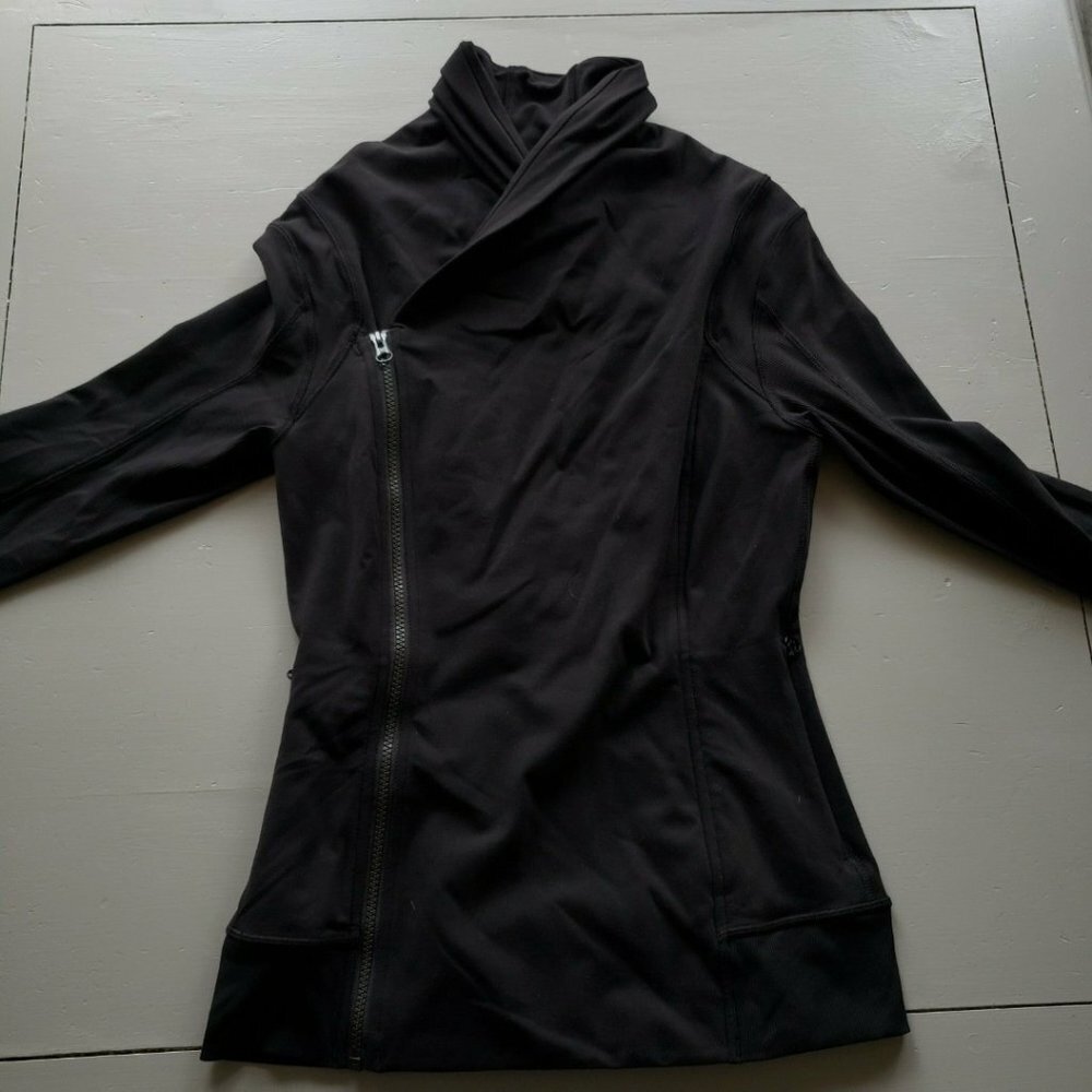 Lululemon Full Zip Jacket - Picture 4 of 7